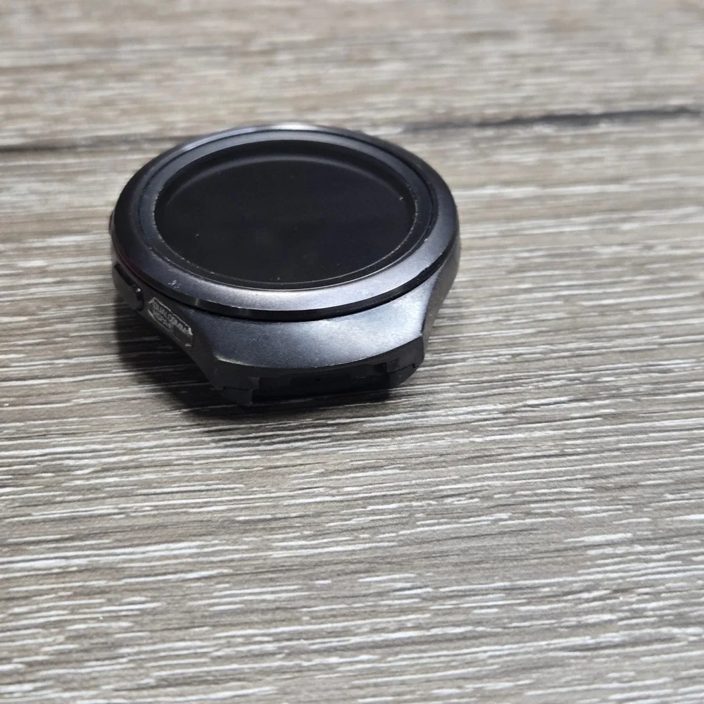 Samsung Gear S2 SM-R730A Dark Gray Smartwatch Black Rubber Bands Replacement